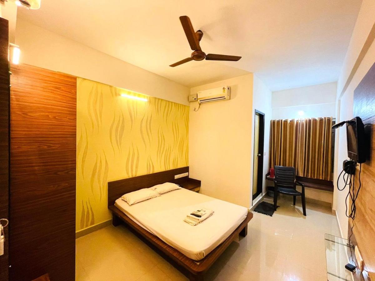 Hotel Radha Pangala 外观 照片