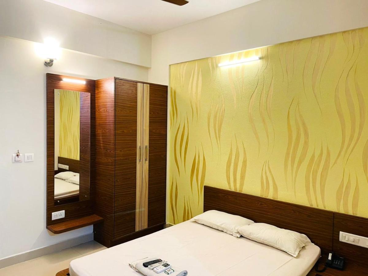 Hotel Radha Pangala 外观 照片