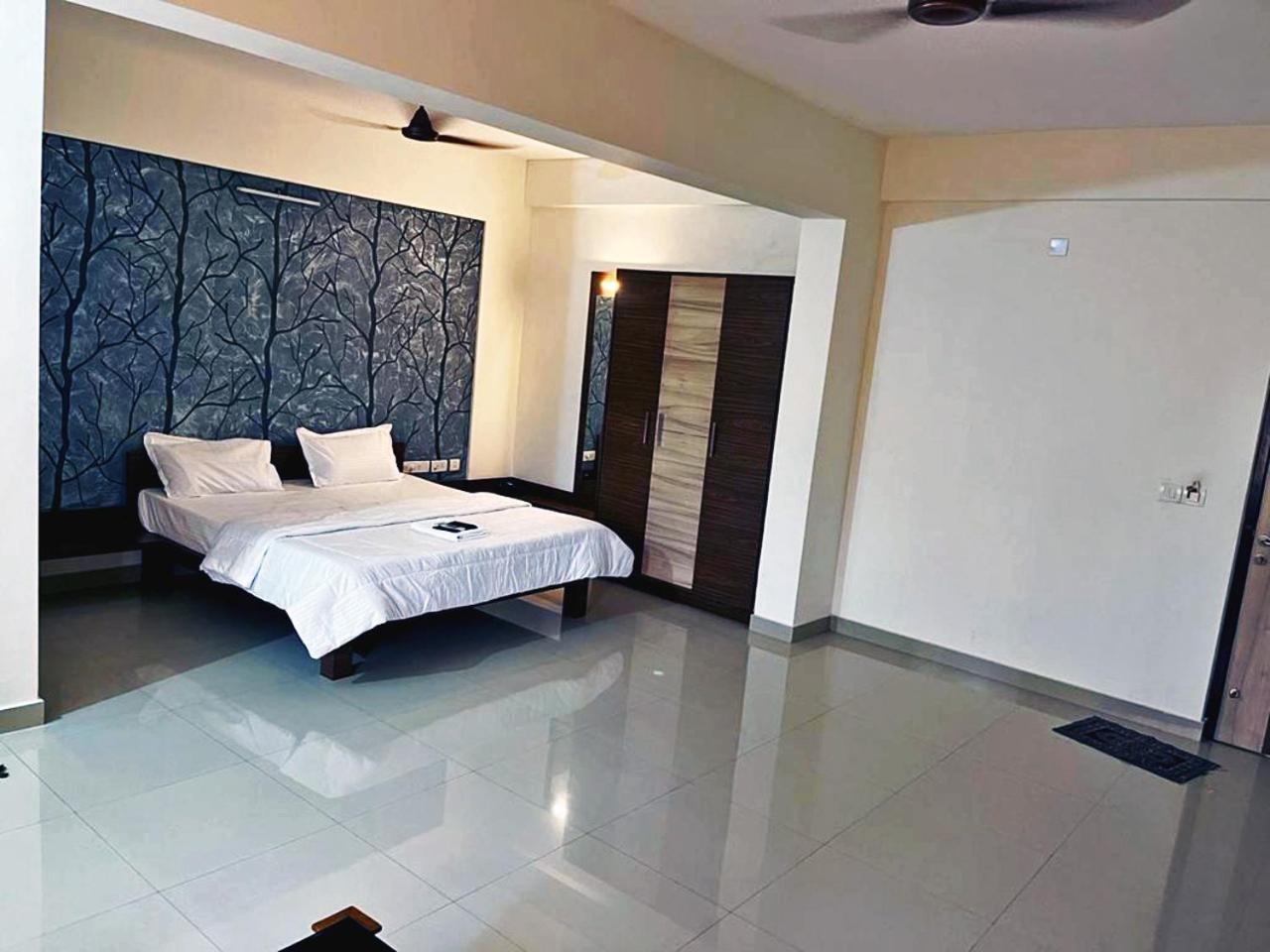 Hotel Radha Pangala 外观 照片