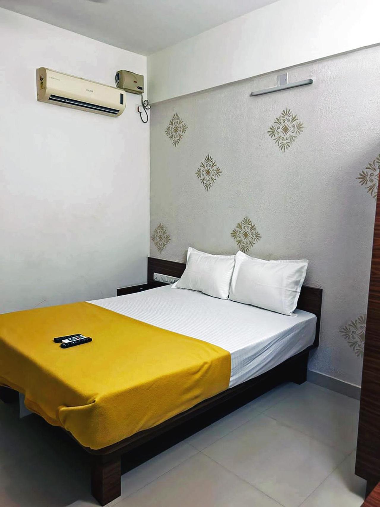 Hotel Radha Pangala 外观 照片